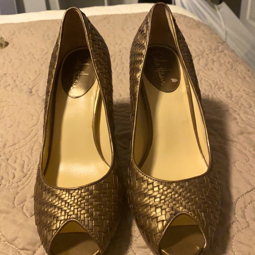 Cole Haan Pumps